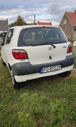 Toyota Yaris cena 4600 przebieg: 185527, rok produkcji 2002 z Jarosław małe 22